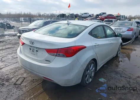 2013 Hyundai Elantra Limited z USA, uszkodzony, nr VIN 5NPDH4AE2DH196270